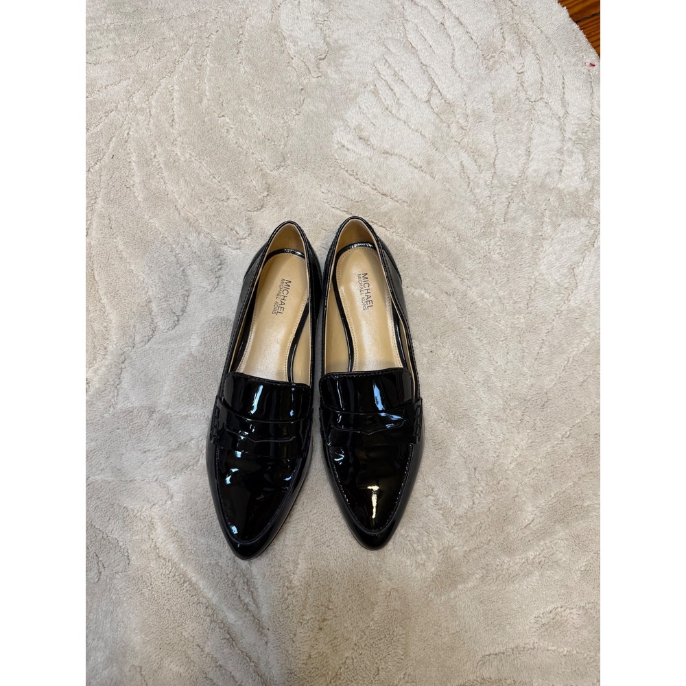 Michael Kors Black Patent Leather Pointed Toe Penny Loafers Size 8M PW17F